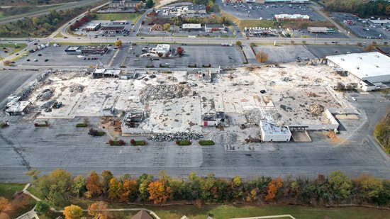 The back side of the mall, facing west.