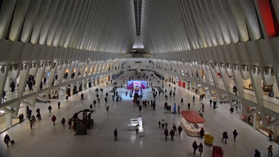 The new World Trade Center shopping mall, under the big "Oculus" roof.