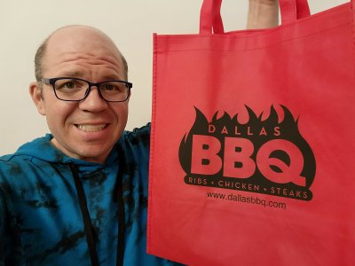 Selfie with the BBQ's bag.