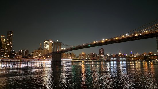 The view from Brooklyn Bridge Park.