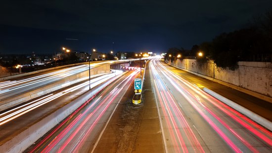 Another view facing south, showing the southbound lanes of I-95.