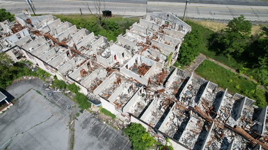 Former Econo Lodge in Breezewood.  This facility was destroyed in a fire in early 2019, and remains in this destroyed condition today.