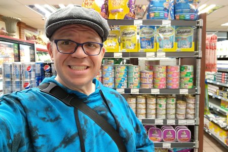 And of course, another selfie with the cat food, as Muffy was filmed singing much of the market song in front of the cat food, though it was in a different place in the store back then.