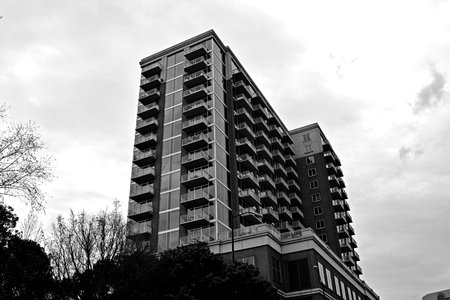 Vistas on the James building.