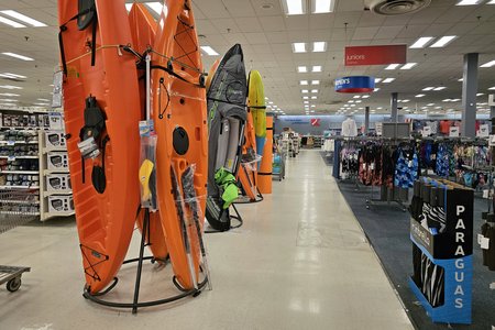 This strategy of just throwing the merchandise out on the salesfloor continued with this random display of kayaks in the center action alley, comprising the only large sports equipment that we could see.