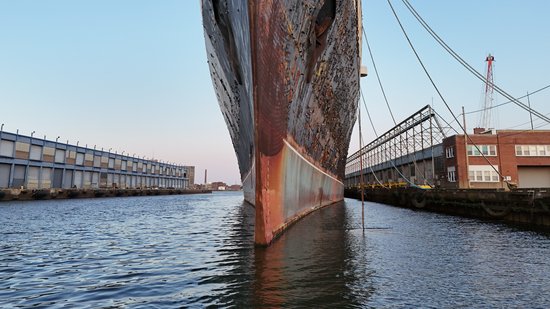 The bow of the SS United States.