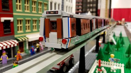 And around the corner from Union Station was the Metro, built on the Futuron monorail system.  It was titled "WMATA Metro Train 6000", and built by Chuck Viggiani of Woodbridge, Virginia.  It's not quite a 6000-Series (that is a 7000-Series headsign), but it definitely looks like the Metro.