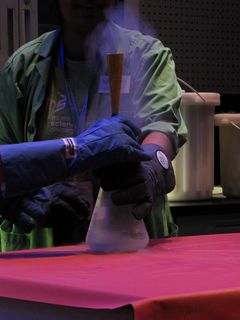 One of the things we did while at the museum was see the liquid nitrogen demonstration. Here, a girl holds one of those party favors that you blow into and they go "foo", showing how it works just from the evaporating liquid nitrogen.