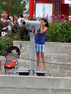 This was another "wow moment" photo, like the photo of the little girl at the fountain from three days earlier. You can tell that she is completely absorbed in what she's seeing, and enjoying every moment of it.