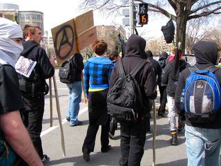 Leaving the IFC building, and preparing to cross into Washington Circle.