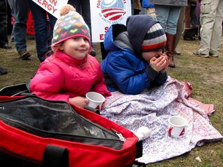 These kids were so cute, and their mother set them up well for this event, giving them blankets, hot cocoa, and snacks.