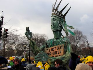 And last but not least, the Statue of Liberty street puppet arrives.