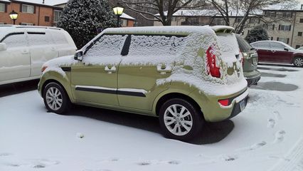 On January 24, 2013, the Soul experienced her first snowfall.  And just like that frosty morning earlier that month, I took Metro to work.