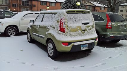 On January 24, 2013, the Soul experienced her first snowfall.  And just like that frosty morning earlier that month, I took Metro to work.