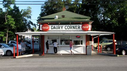 On July 4, 2013, I went on a trip with my friend Pete to Harpers Ferry and Winchester.  I got some shots of the Soul in Winchester at Pack's Dairy Corner, a local frozen custard stand.