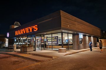 The Harvey's near the Ambassador Bridge.