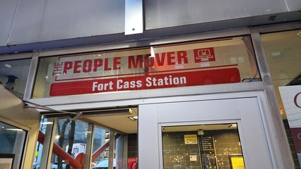 The entrance to Fort/Cass station.