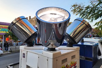 On the way out, we spotted a truck carrying a searchlight machine, which would typically be used for events and such.  I have no idea what they were there for, but all the same, it was pretty neat to see up close.