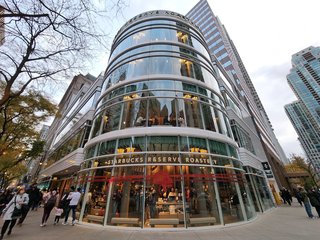 Finishing at the Hancock Center, we walked over to the Starbucks Reserve Roastery.