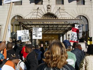 Crowd in front of the Hotel Washington