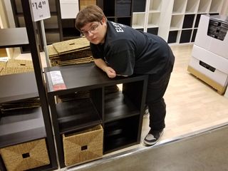 Elyse found her furniture, going with Kallax shelving and a Fredde desk.