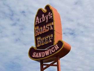 The vintage Arby's big hat sign in Colonial Heights.