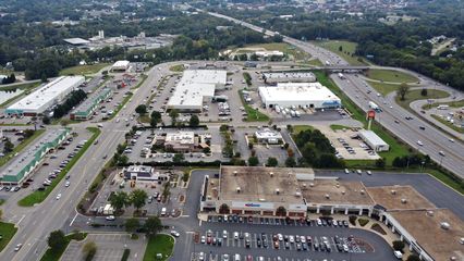 Colonial Heights, viewed from more or less directly above where I was standing, facing approximately south.