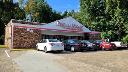 A former 7-Eleven, now a store that sells lingerie and adult novelties.