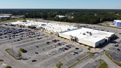 New Bern Mall, a fairly average single-level shopping mall.