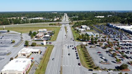 US 17 Business in New Bern.  US 17 was a rare case of a familiar route number in North Carolina, as 17 runs through the southwestern part of the DC area as well.