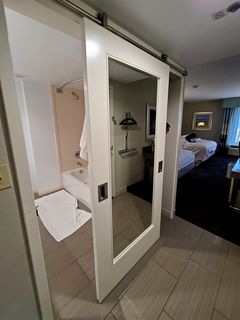 The only weird thing about our room was the door for the bathroom and the closet.