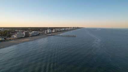 Another view up the beach, from well beyond the fishing pier.