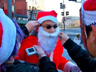 Fail Santa gets dressed...