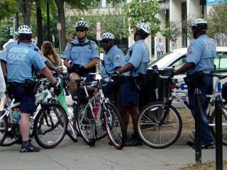 Meanwhile, the police were waiting around at the southwest edge of Dupont Circle, near the 1300 block of New Hampshire Avenue NW.