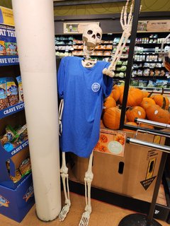 One thing that we saw at Food City was plenty of Halloween decor, as they had these plastic skeletons posed around the store.  It was pretty fun, as they had them in all kinds of interesting poses.  This would become a recurring theme at other Food City locations that we visited.