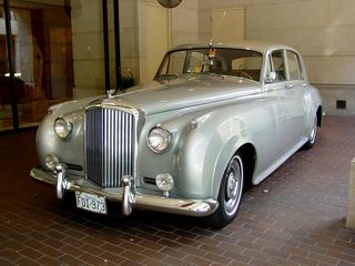 And in front of the Fairmont was this classic car, a Bentley S2.