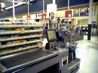 Dig the self checkouts! These are just cool. Also very different from the ones in Waynesboro. I think that these are far superior to the ones in Waynesboro, with these being a lot friendlier, both in the digital voice, and with the user interface. Wish that Waynesboro had gotten this kind, but that's not going to happen...