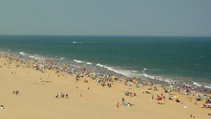 The view from the Ocean Holiday is a good one. The beach is on the balcony side, and is more than twice as wide as it was in 2000 after a beach nourishment program called "Operation Big Beach" was completed in 2001. The other side, seen from the windows in the corridor, is the Virginia Beach strip, otherwise known as the "resort area", and beyond.