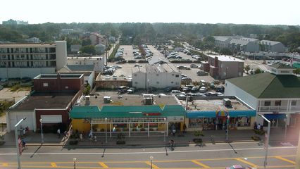 The view from the Ocean Holiday is a good one. The beach is on the balcony side, and is more than twice as wide as it was in 2000 after a beach nourishment program called "Operation Big Beach" was completed in 2001. The other side, seen from the windows in the corridor, is the Virginia Beach strip, otherwise known as the "resort area", and beyond.