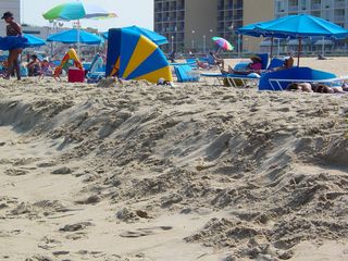 As I mentioned earlier, the beach had a bit of a ridge on it, and there was about a foot and a half's difference in elevation.