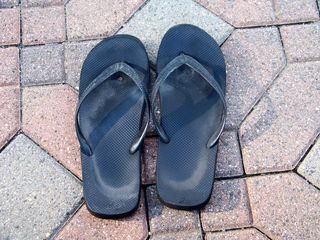 When I felt an odd rubbing feeling on my left foot, I checked it out, and was surprised to see that I had blown out a flip-flop! I burned straight through the left sole, leaving a small hole. Never before had I burned through a pair of flip-flops like that...