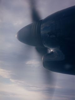 The right propeller, in flight.