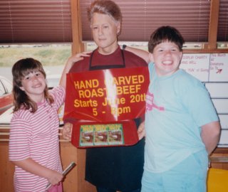 Sis and I pose with a wax sculpture of Bill Clinton at Western Sizzlin in Staunton, on loan from the Natural Bridge Wax Museum, in 1994.