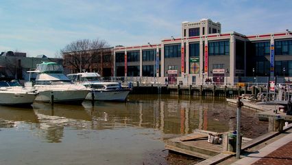 Thankfully, though, it turned out that the dock renovations only affected a small area of the waterfront, and so on with the show!