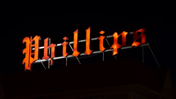 Phillips Crab House, at 21st Street and Philadelphia Avenue