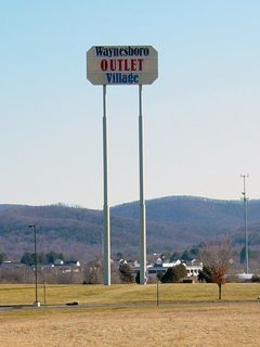 Perhaps the most visible aspect of the Outlet Village was the sign. This sign was visible from a great distance on Interstate 64 and US 340.