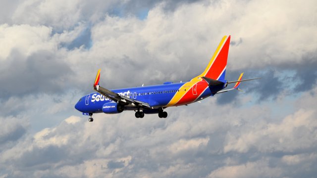 N8538V, a Boeing 737-800 operated by Southwest Airlines