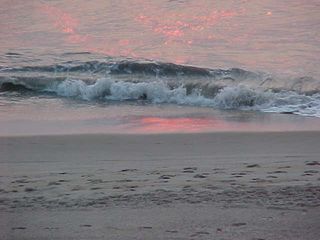 And so now the waves do their thing with a little pink glow about it.