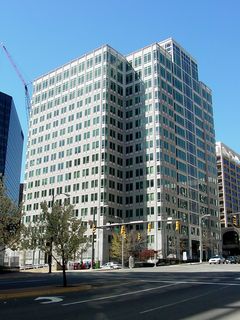 This building, the Commonwealth Tower (formerly known as the Rosslyn-Commonwealth Building), built in 1971, was extensively renovated in the 1990s, with the addition of three floors and a completely new exterior curtain wall.