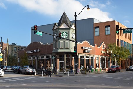 Starbucks Coffee location at 4553-4557 North Lincoln Avenue.